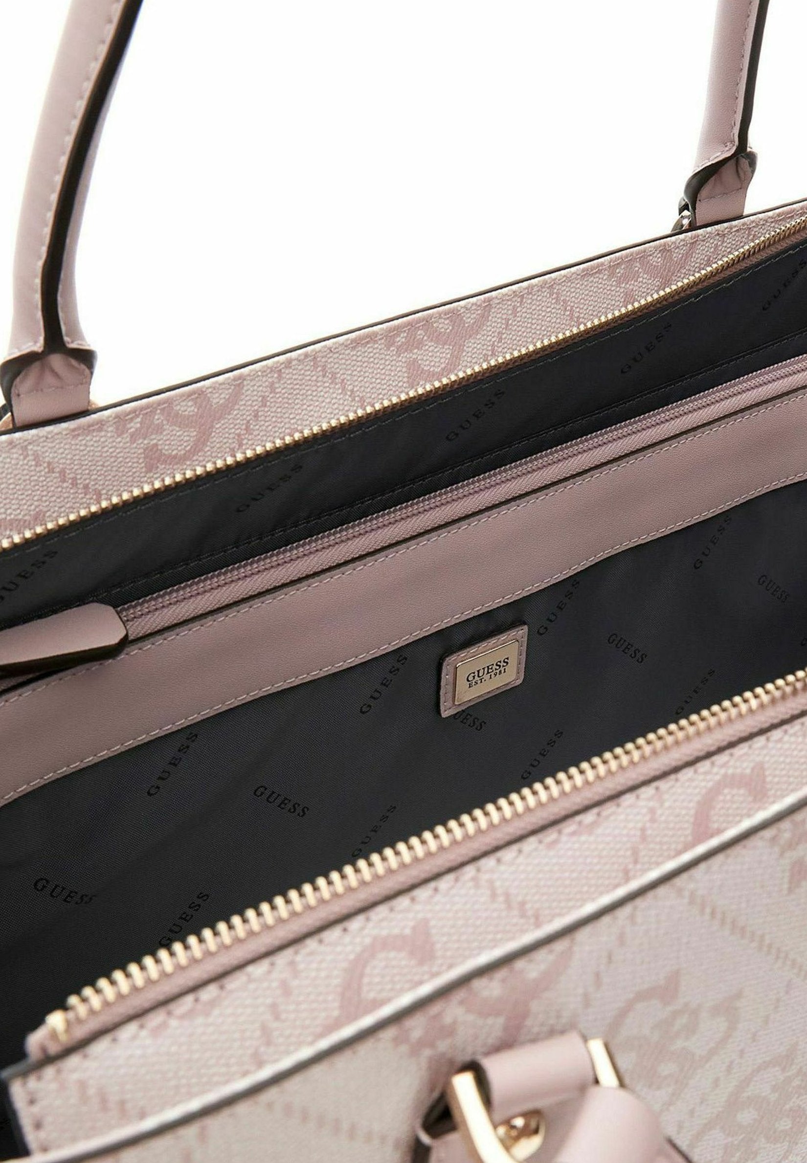 حقيبة جيس Berta Zip Bottom Tote