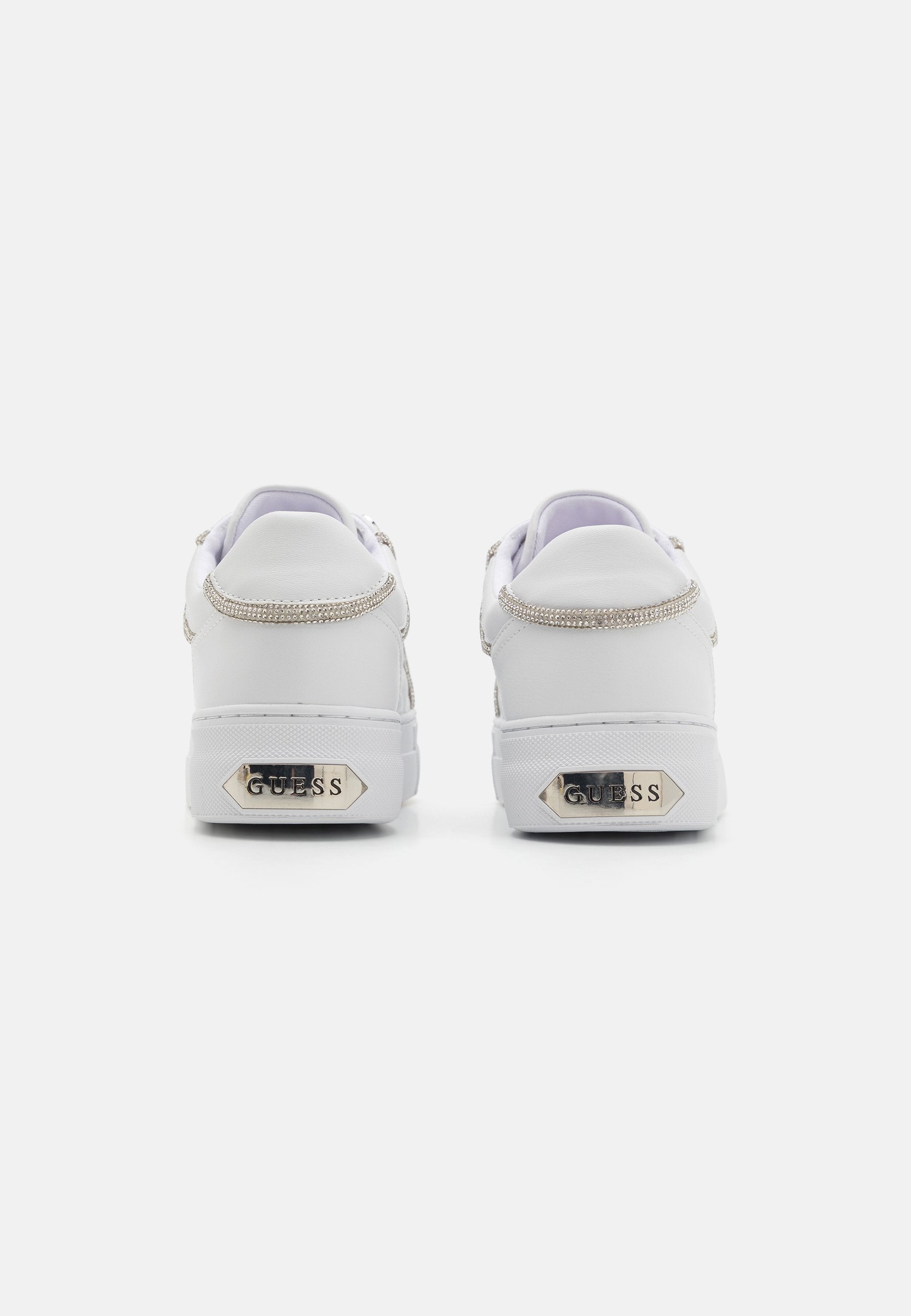 סניקרס גס Gratea