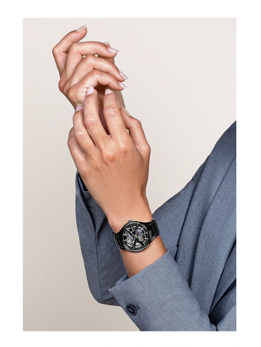 ساعة رادو True