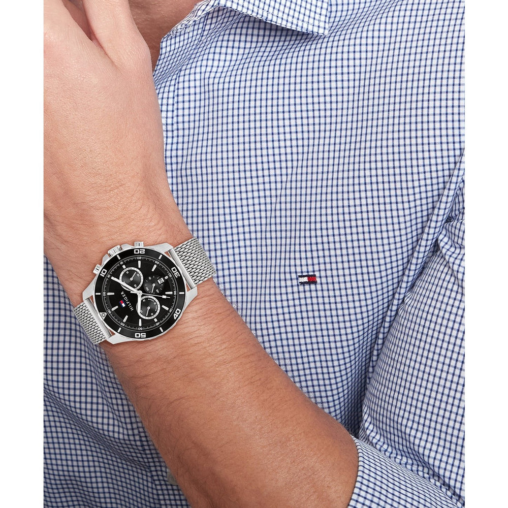 שעון טומי הילפיגר