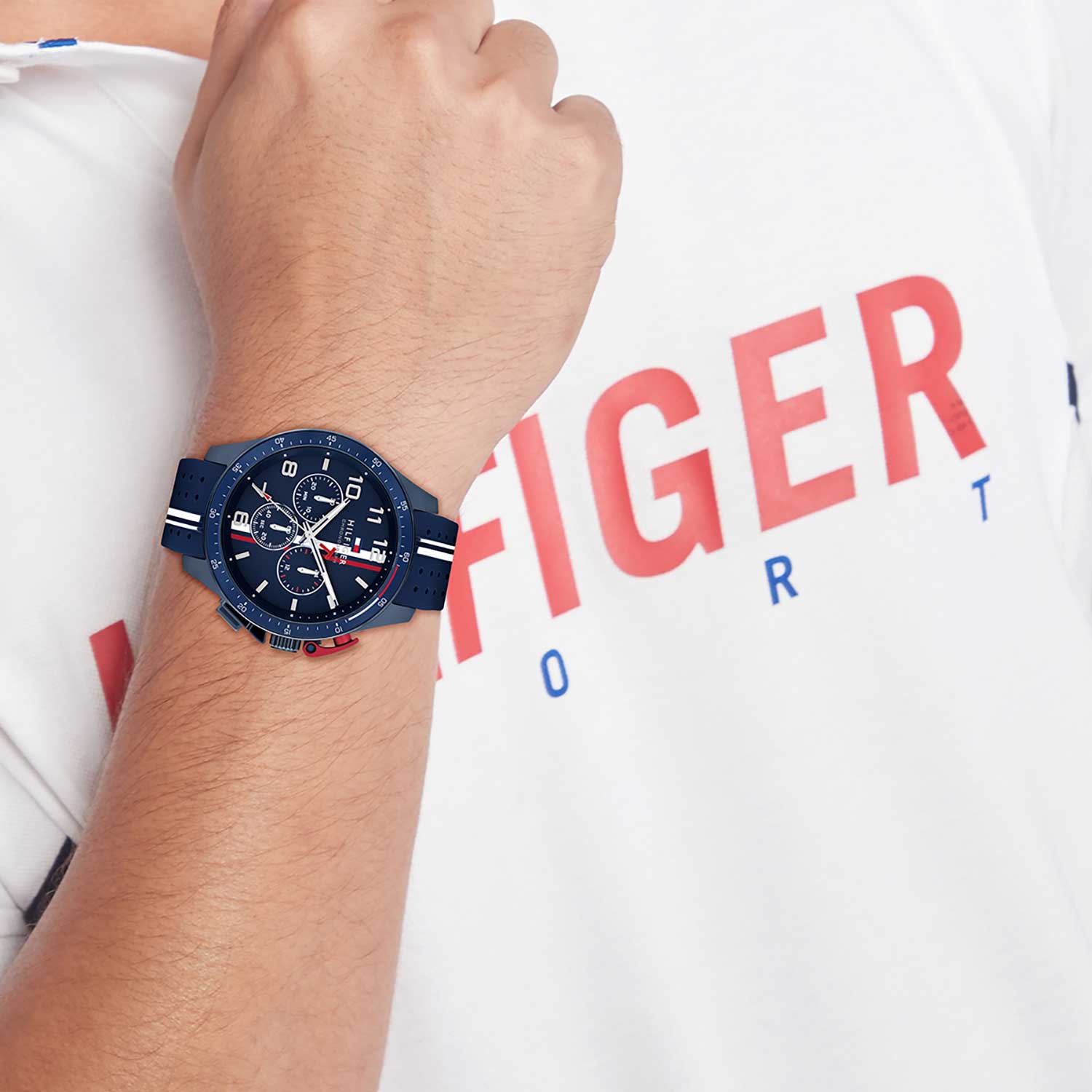 Tommy Hilfiger Bank Watch