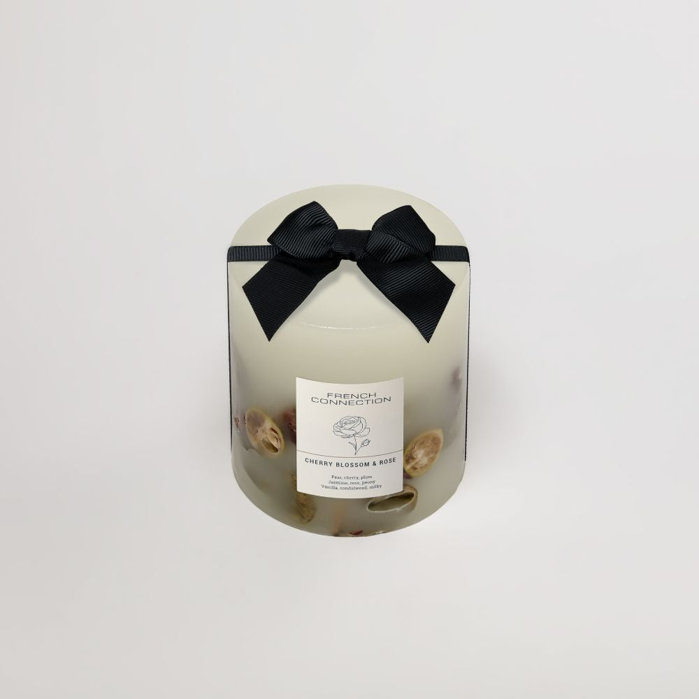 נר ריחני French Connection Cherry Blossom and Rose