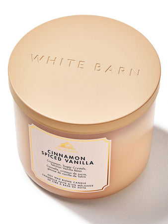 נר ריחני White Barn Cinnamon Spiced Vanilla 3-Wick