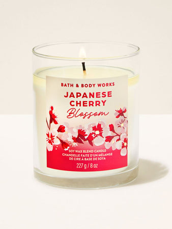 נר ריחני White Barn Japanese Cherry Blossom
