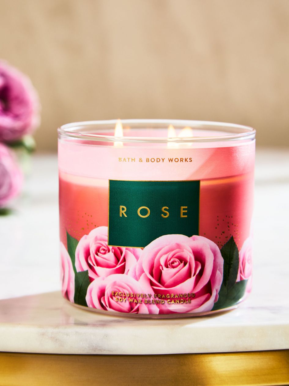 شمعة معطرة باث اند بودي وركس Rose 3-Wick