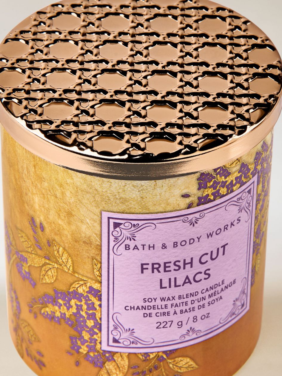 נר ריחני Bath & Body Works Fresh Cut Lilacs