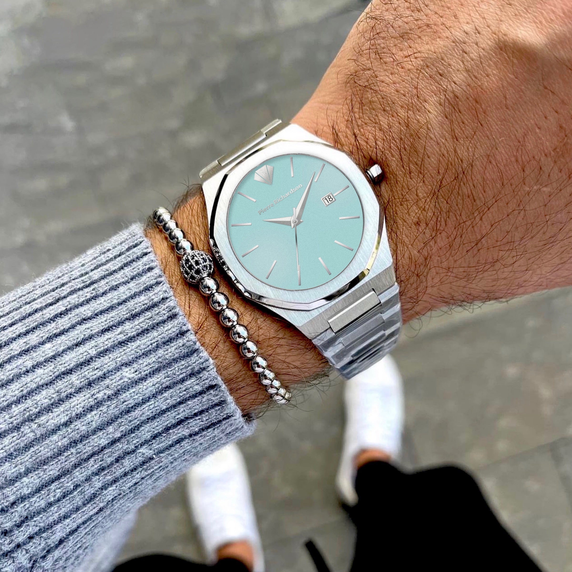 ساعة بيير ريتشاردسون