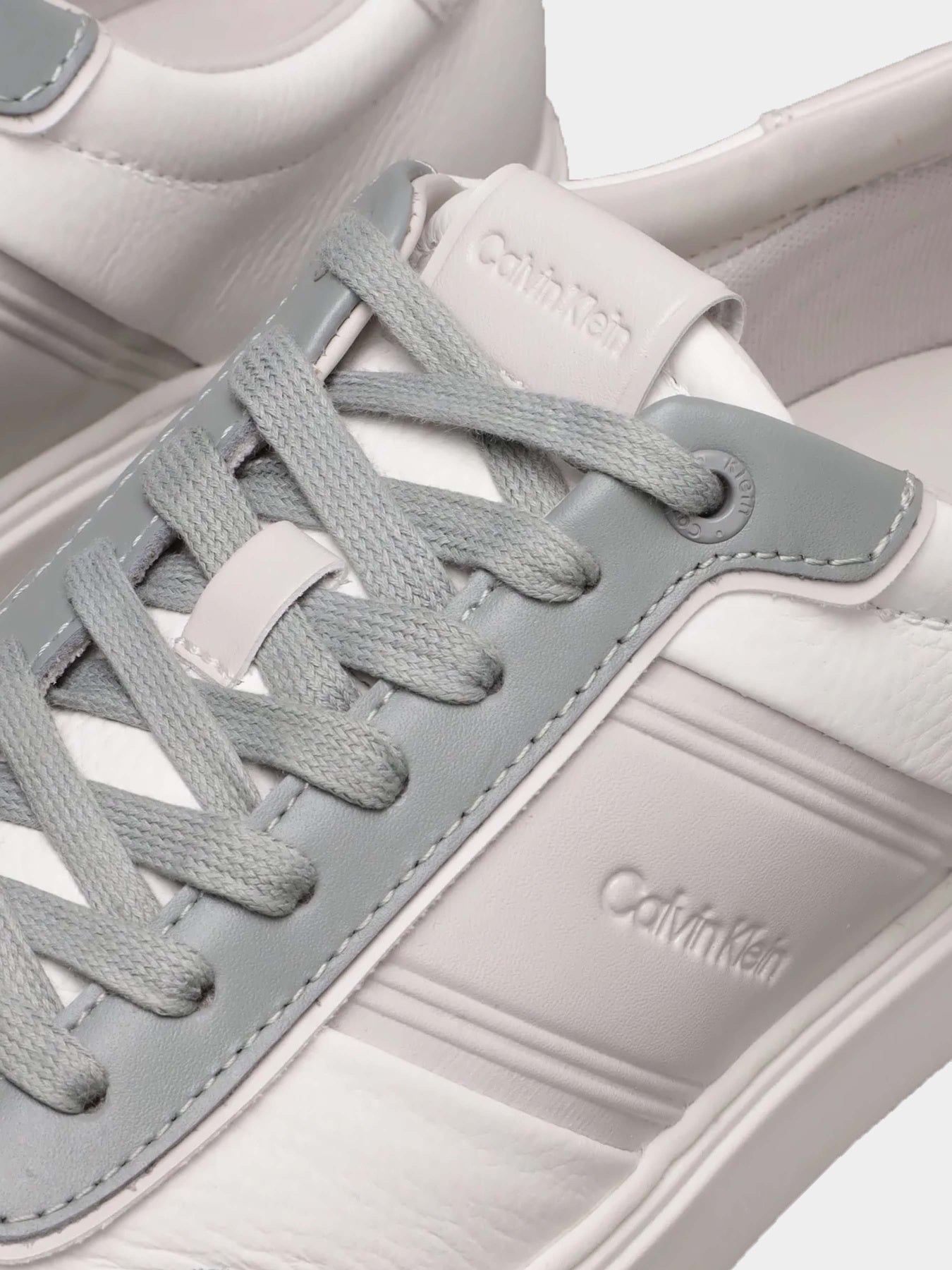 Calvin Klein Clean Cup Low Lace T Sneaker