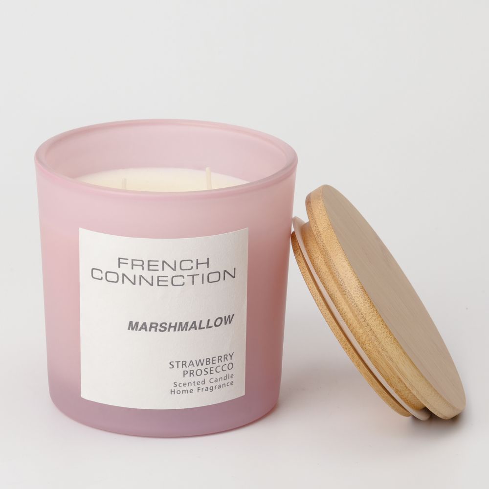 נר ריחני French Connection Strawberry and Prosecco
