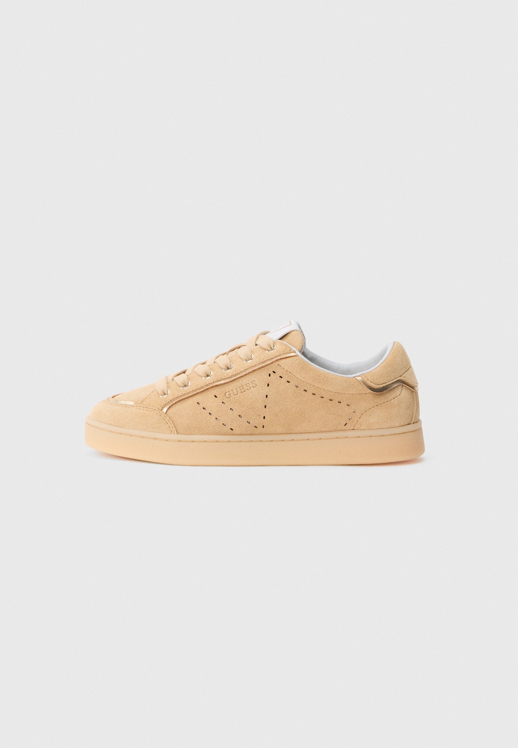 حذاء سنيكر جيس Trainers