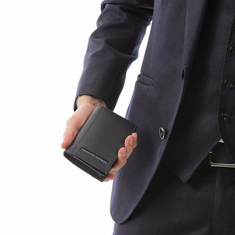 محفظة تومي هيلفيجر