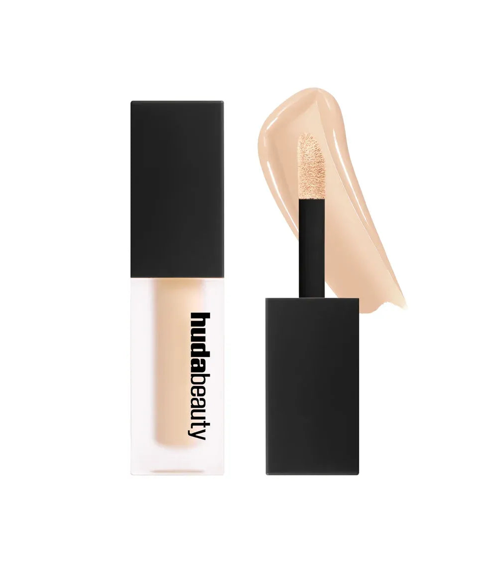 Huda Beauty Mini Fauxfilter Mt. Concealer Concealer