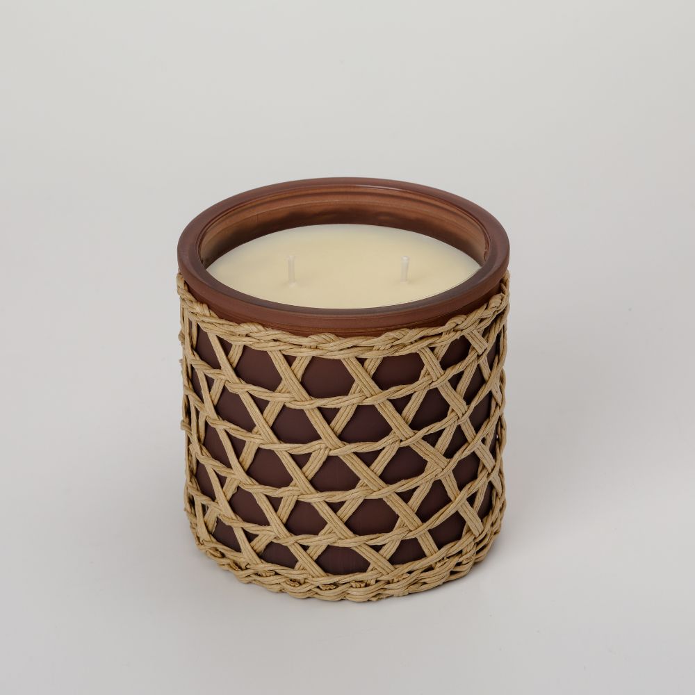 נר ריחני French Connection Black Cherry and Cedarwood