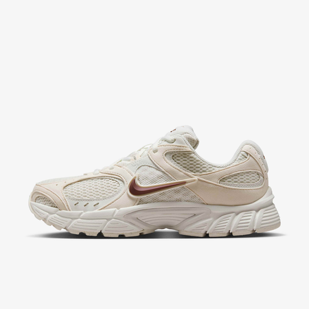 Nike V5 Rnr Sneaker