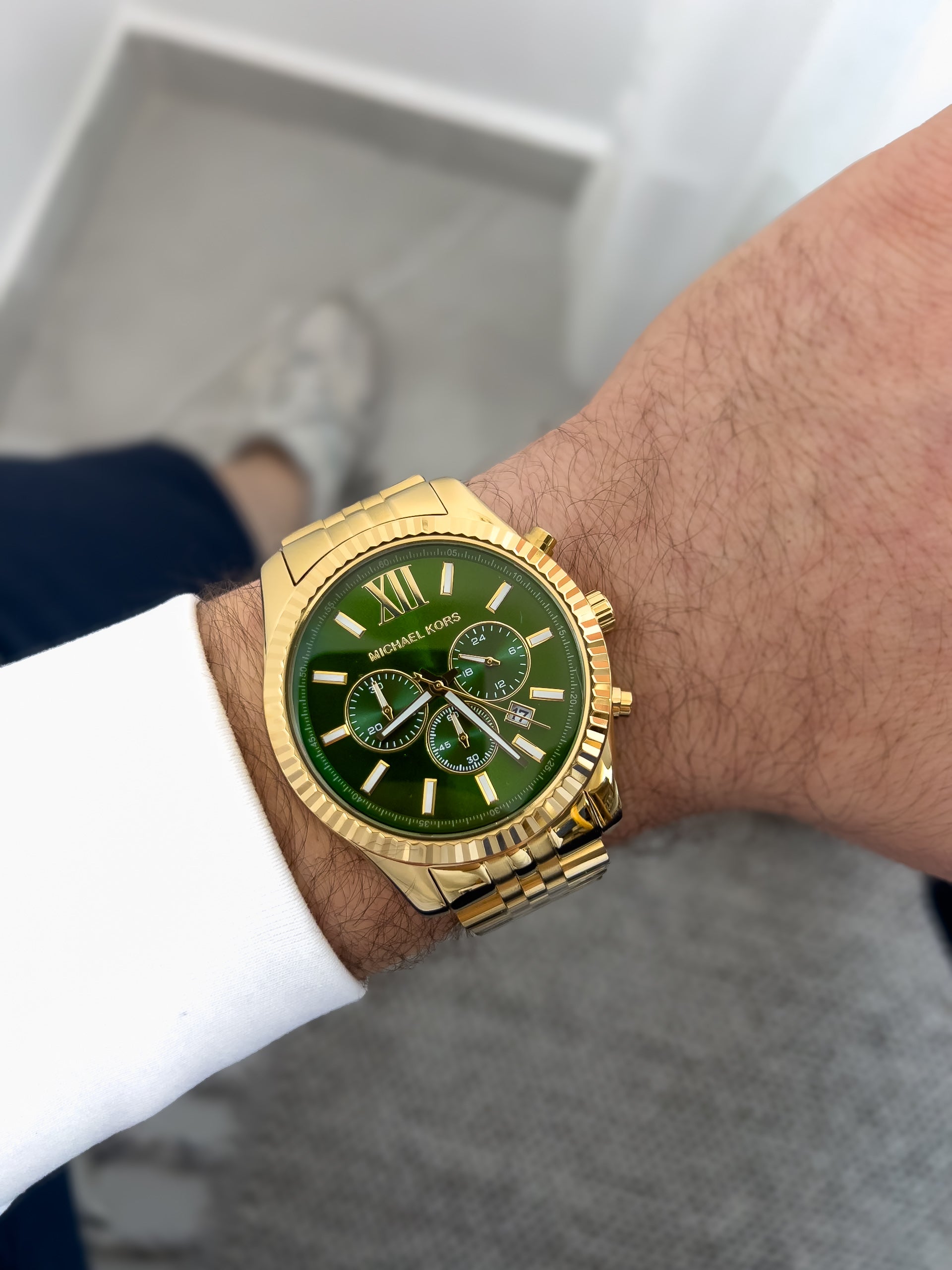 שעון מייקל קורס