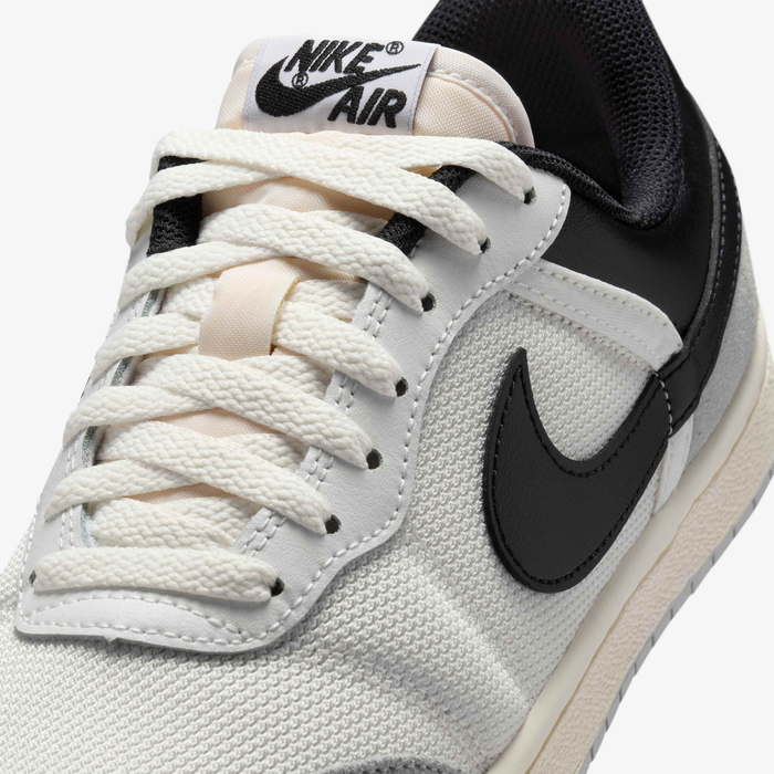 Nike Air Jordan Skyline Low Sneaker