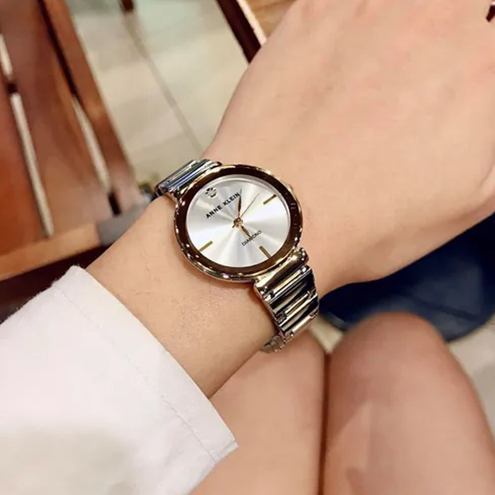 שעון אן קליין