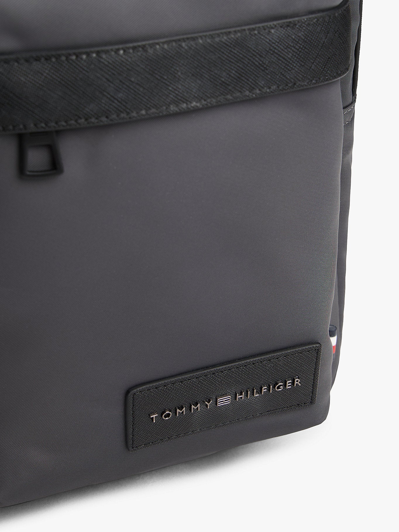 Tommy Hilfiger Repreve Slingpack Bag
