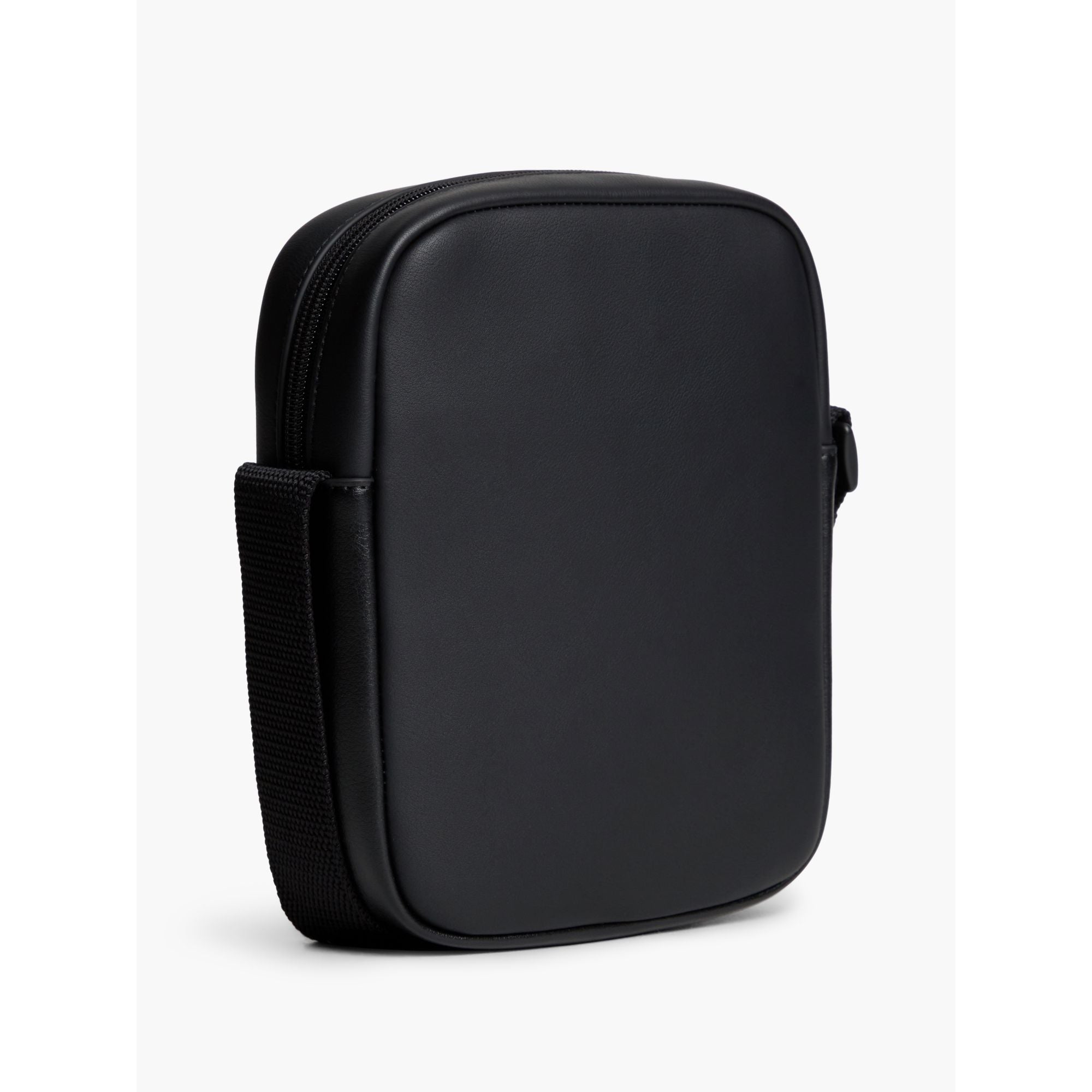 Tommy Hilfiger Tjm Daily Pu Reporter Bag