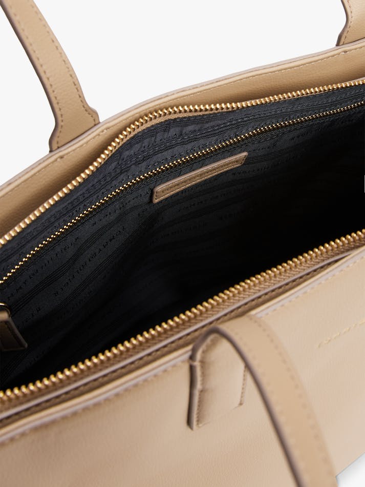 תיק טומי הילפיגר Logo Tote