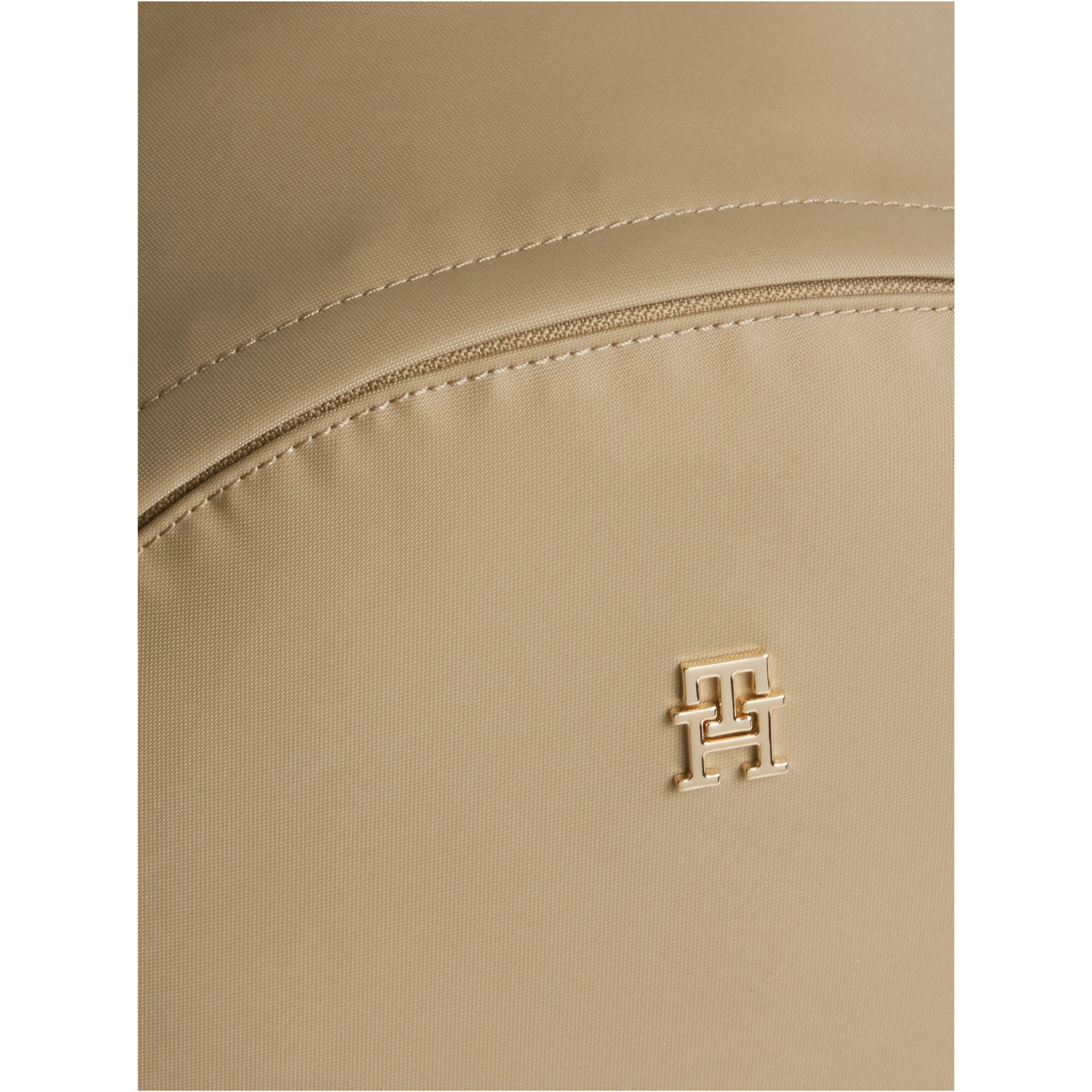 Tommy Hilfiger Popette Dome Bag