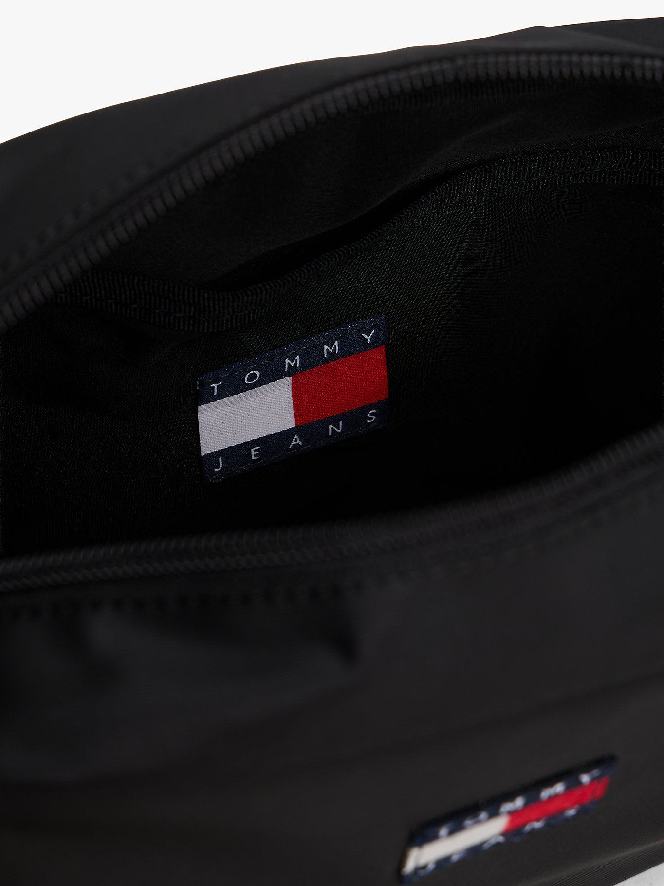 Tommy Hilfiger Daily Camera Bag