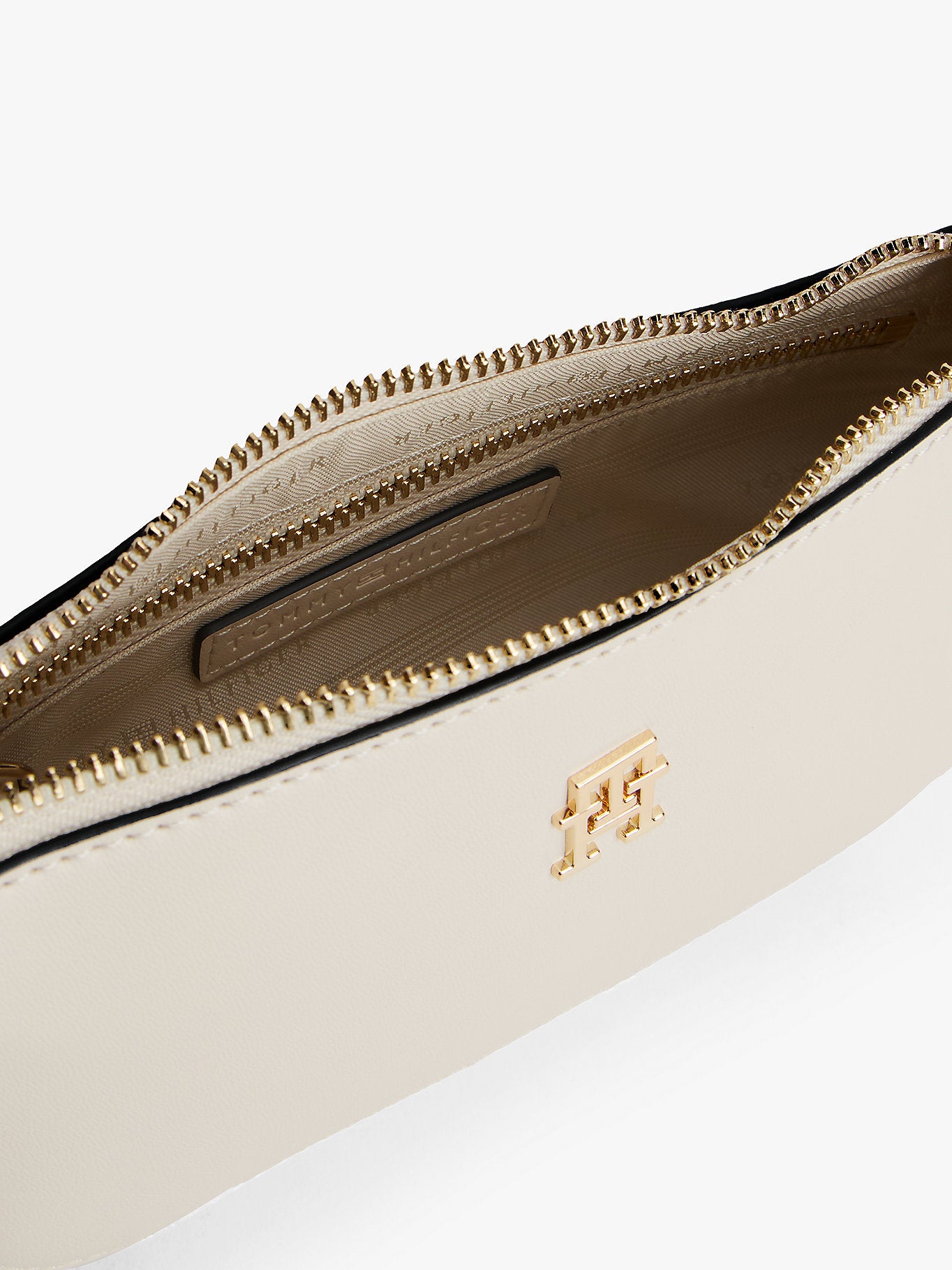 Tommy Hilfiger Glam Mini Chain Crossover Bag