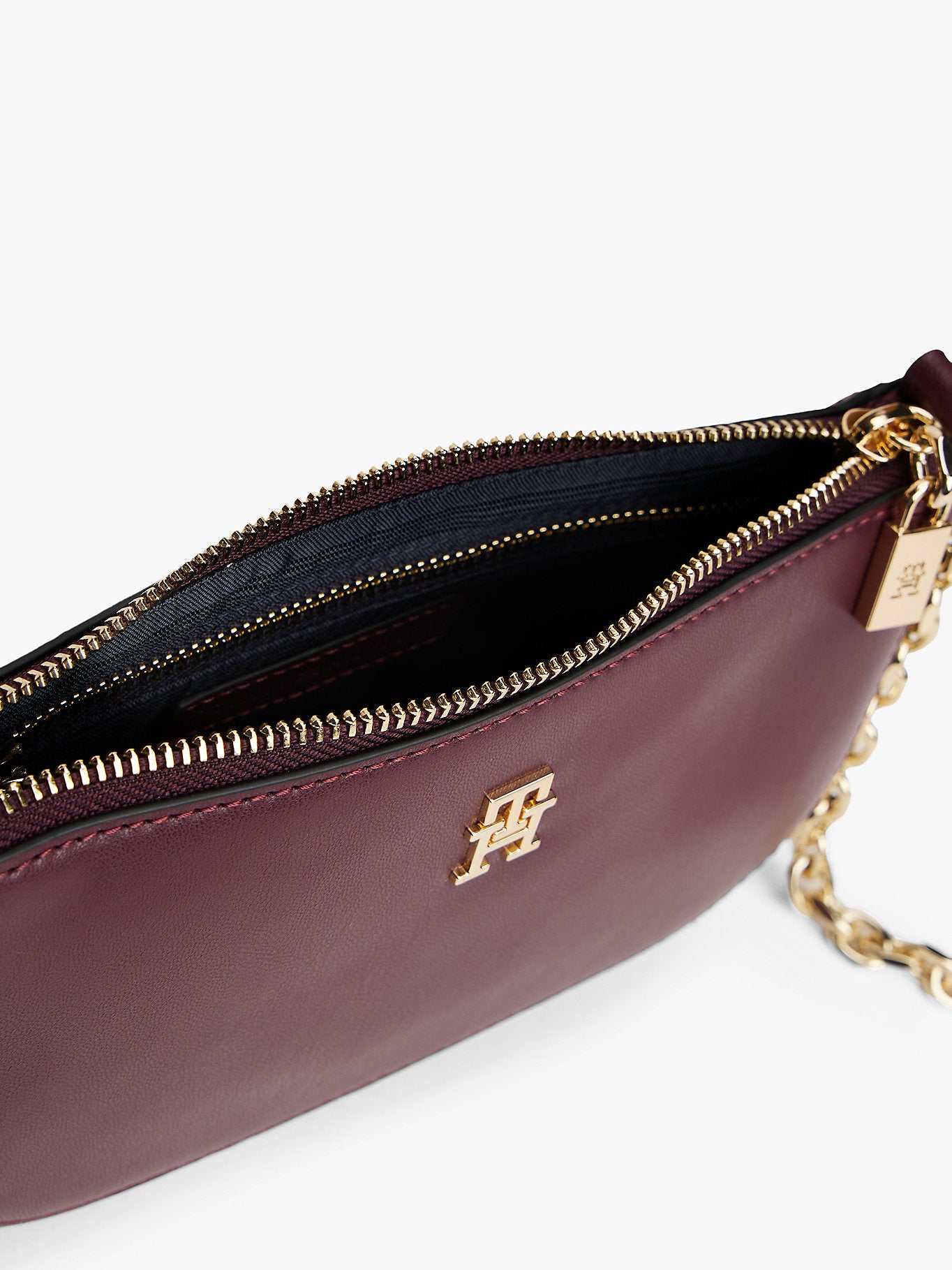 Tommy Hilfiger Glam Mini Chain Crossover Bag
