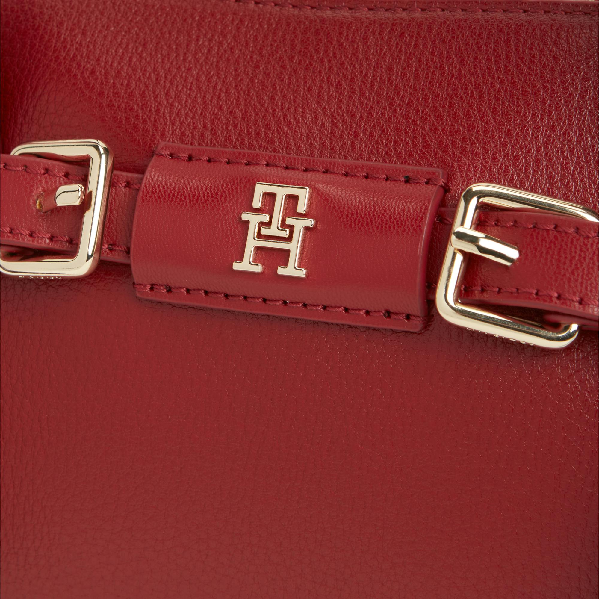 حقيبة تومي هيلفيجر Buckle Mini Tote