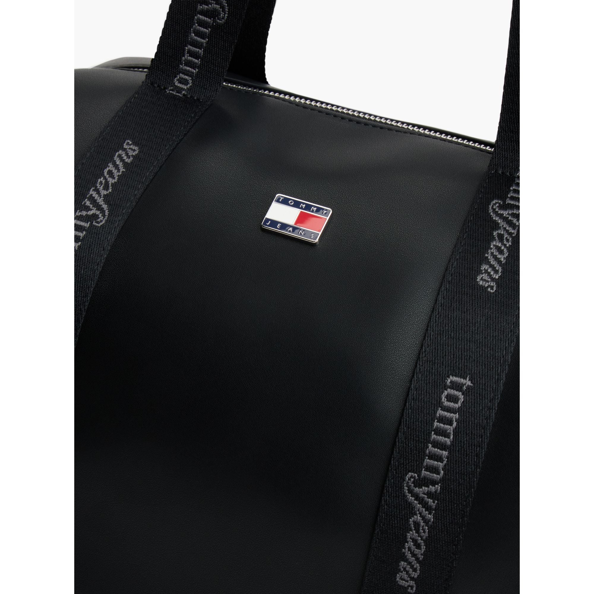 תיק טומי הילפיגר Daily Elevated Tote