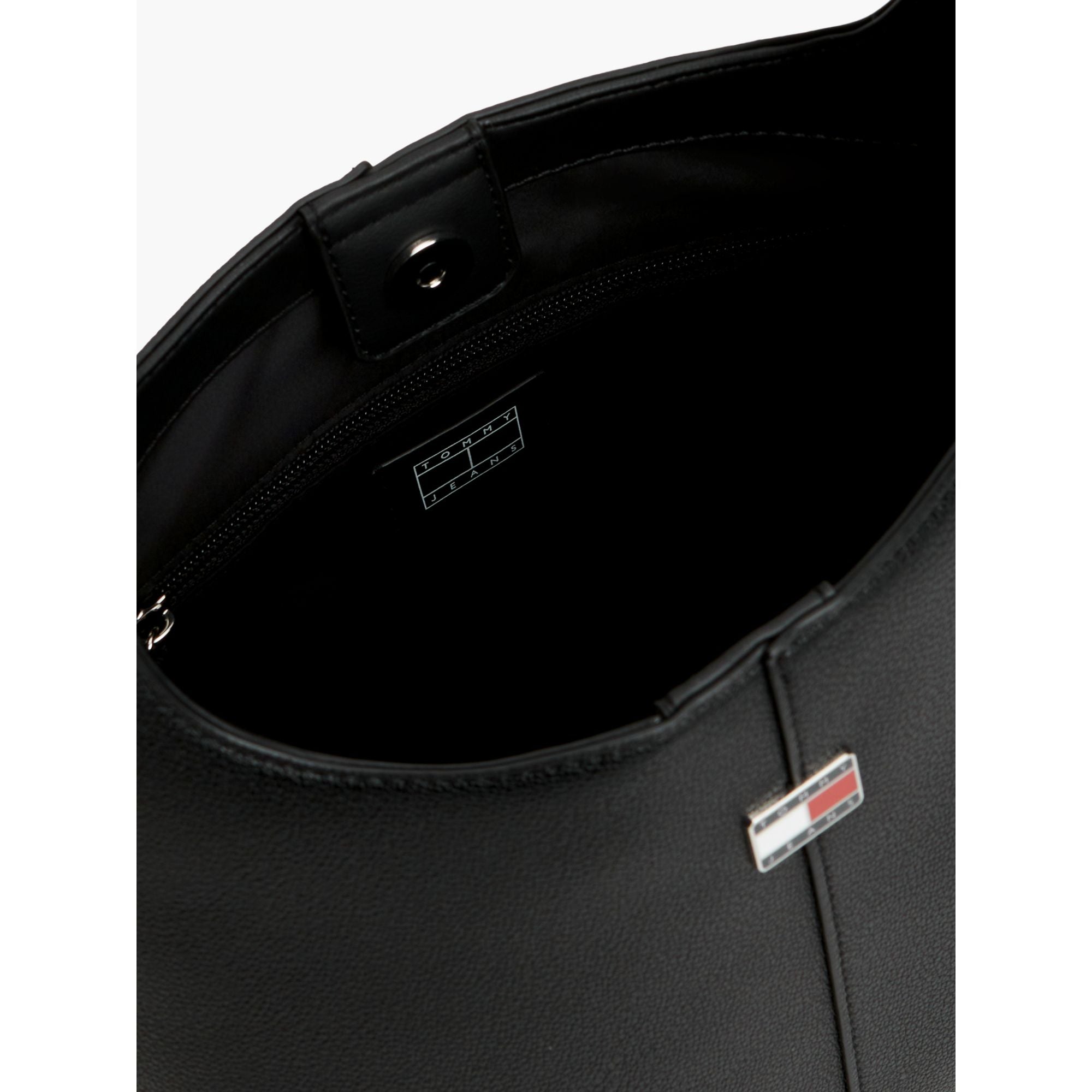 תיק טומי הילפיגר City Bucket