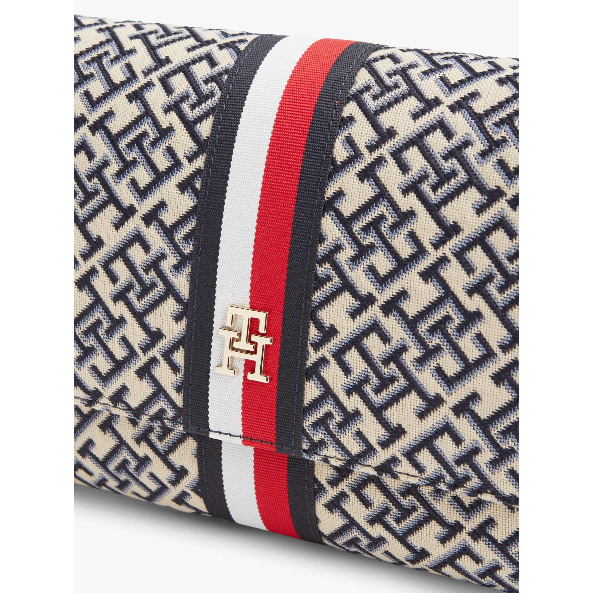 תיק טומי הילפיגר Jacquard Ess Crossover