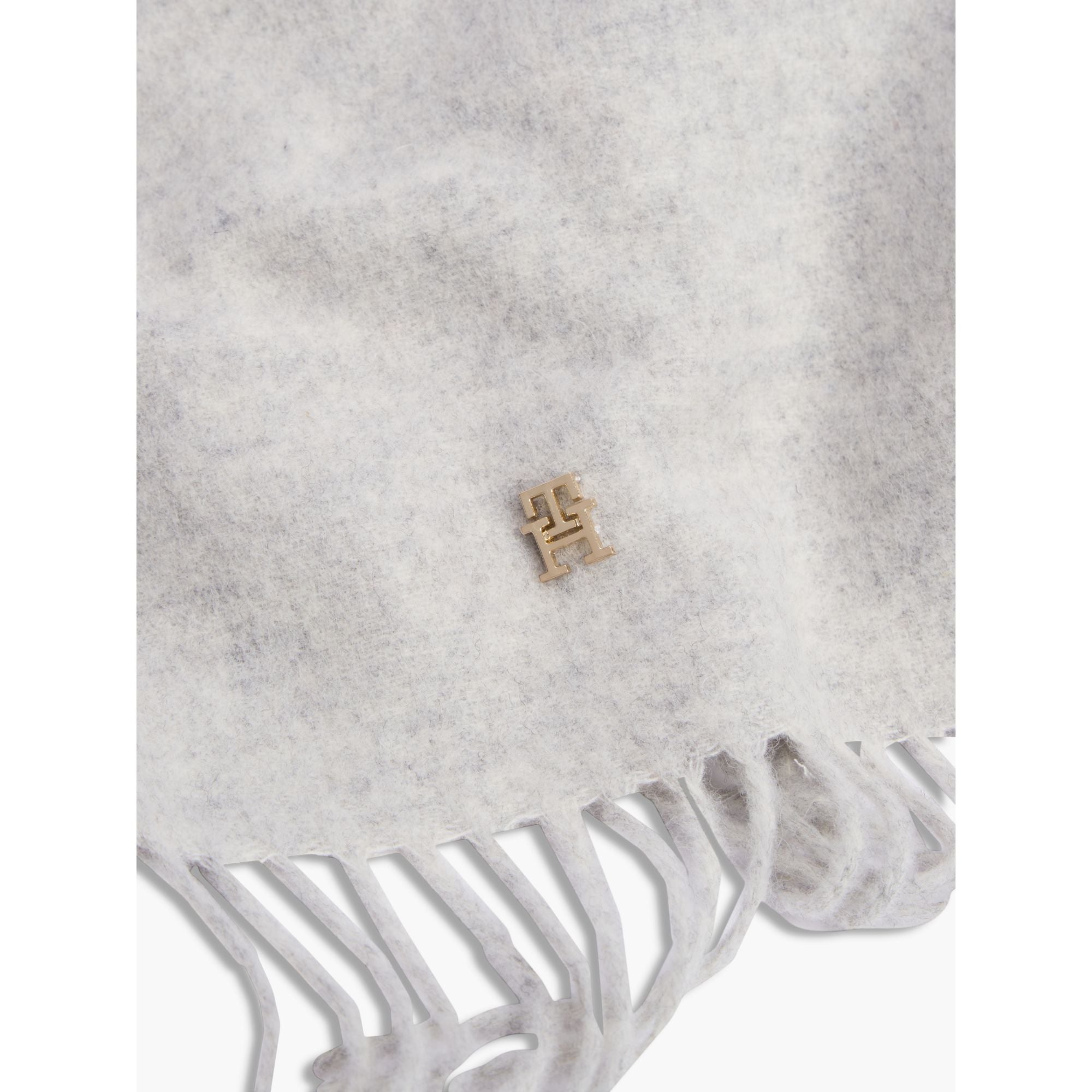 Tommy Hilfiger Elevated Chic Woven Scarf