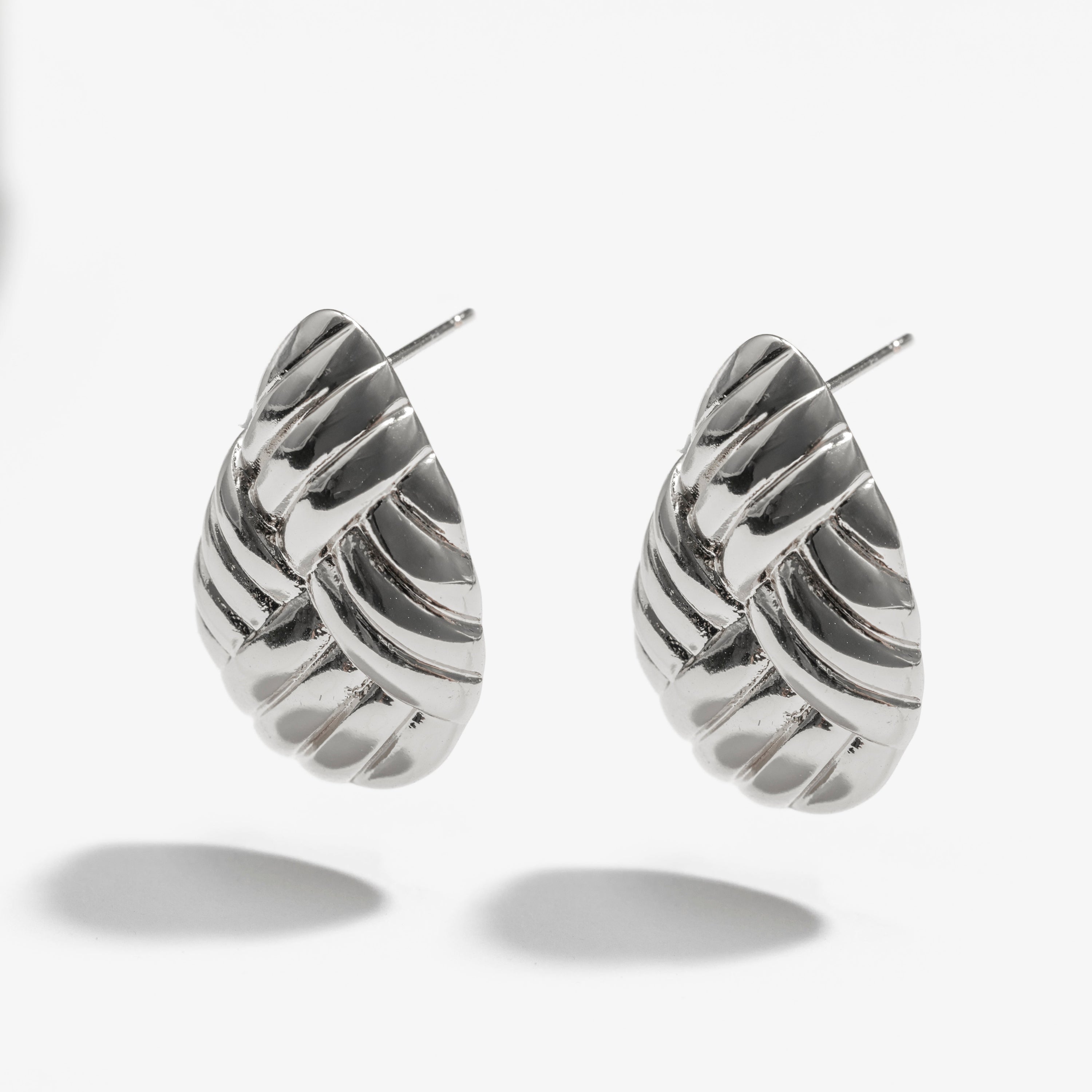 עגילים דנון