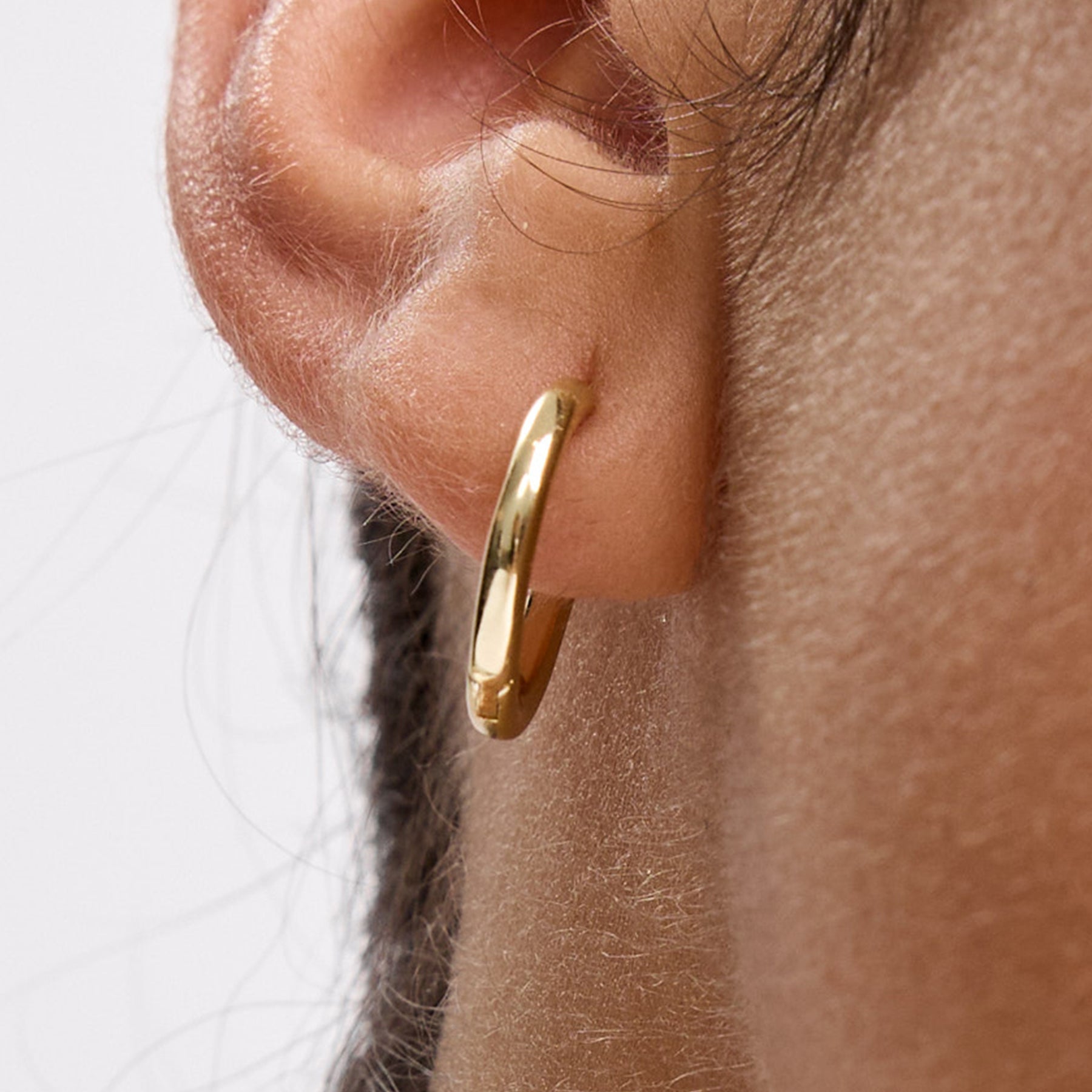 Danon Orbit M Earrings