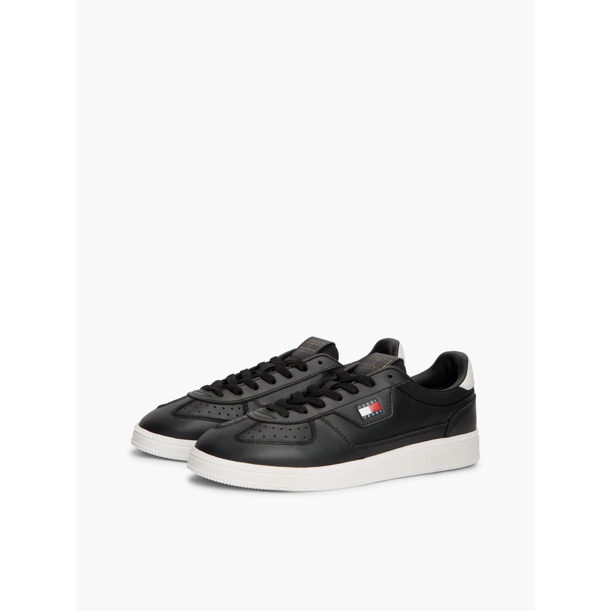 حذاء سنيكر تومي هيلفيجر Sneakers