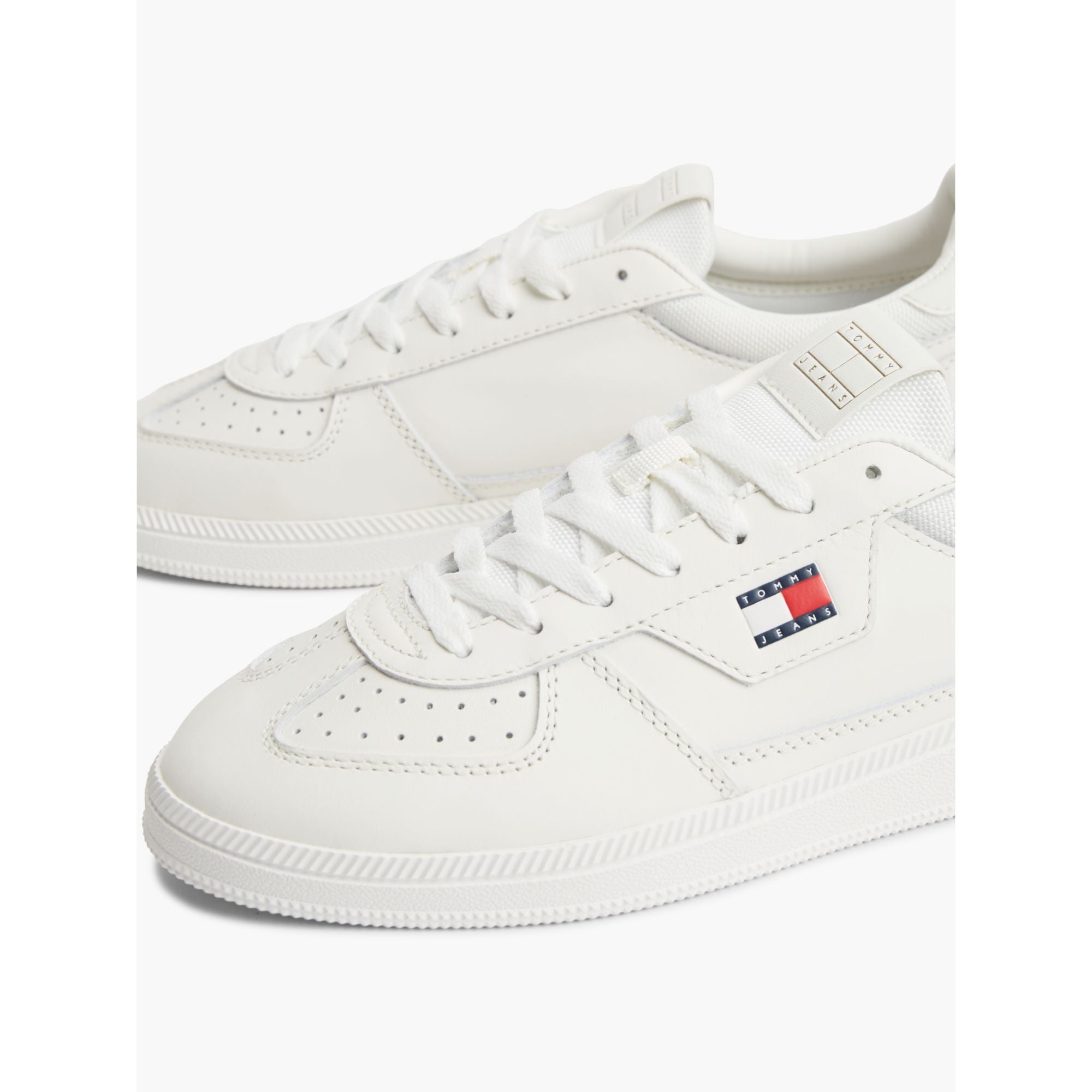 حذاء سنيكر تومي هيلفيجر Sneakers