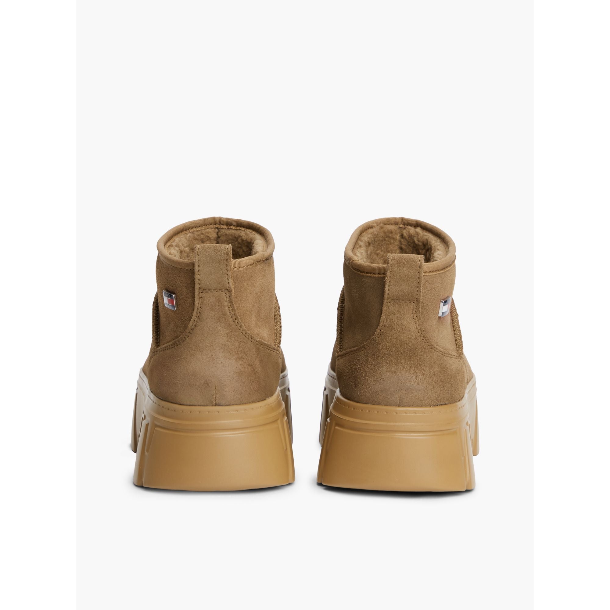 حذاء تومي هيلفيجر Suede Platform Boots Wl