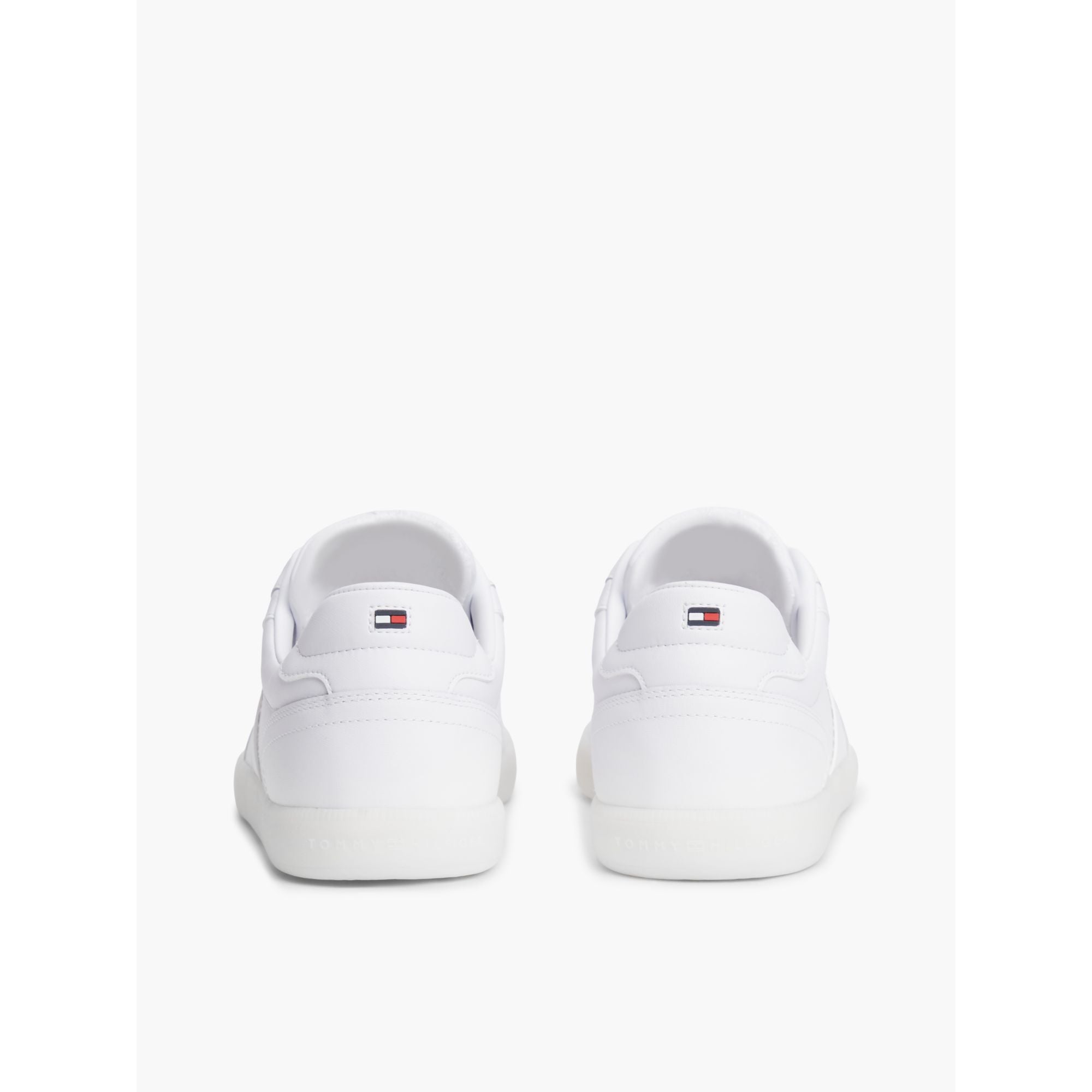 סניקרס טומי הילפיגר Tribeca Sneaker Leather