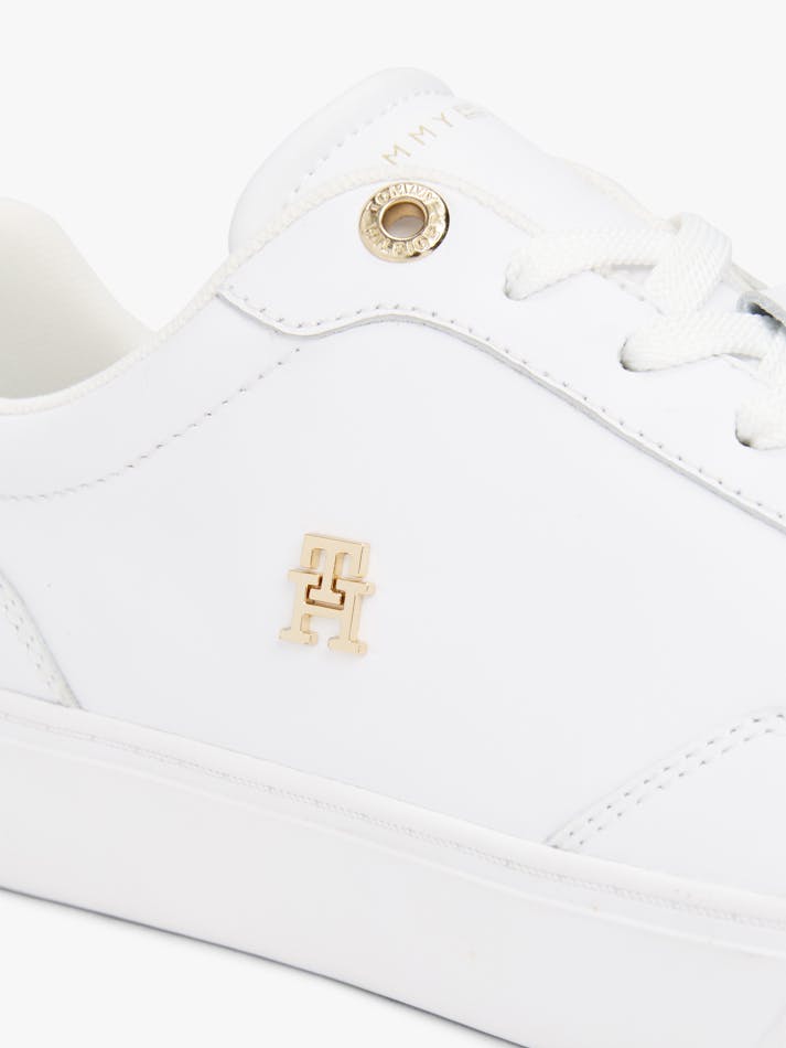 סניקרס טומי הילפיגר Th Monogram Court Trainers