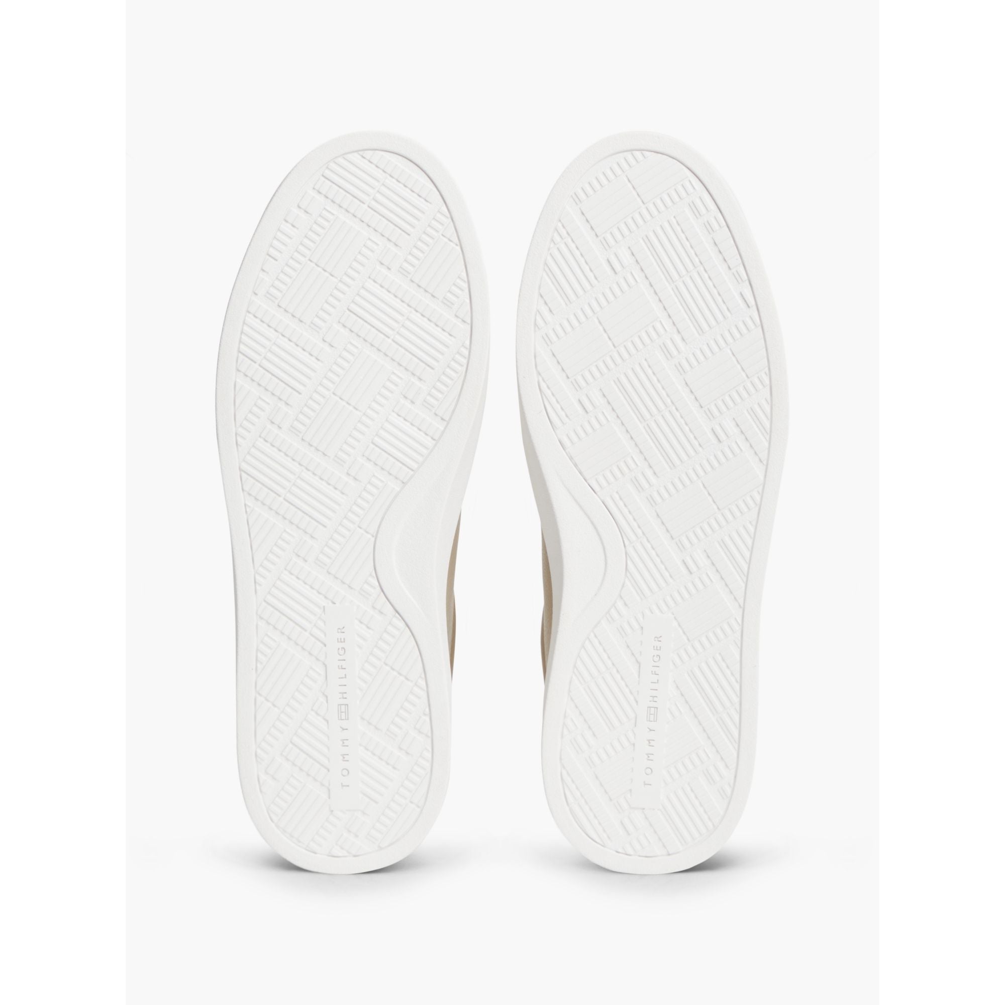 حذاء تومي هيلفيجر Feminine Cupsole