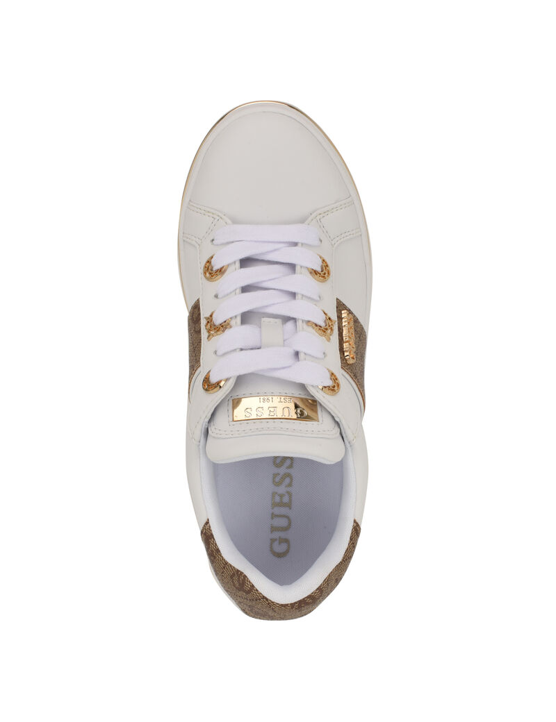 حذاء سنيكر جيس Stew