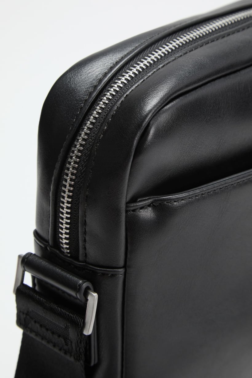 תיק גס Torino Logo Crossbody