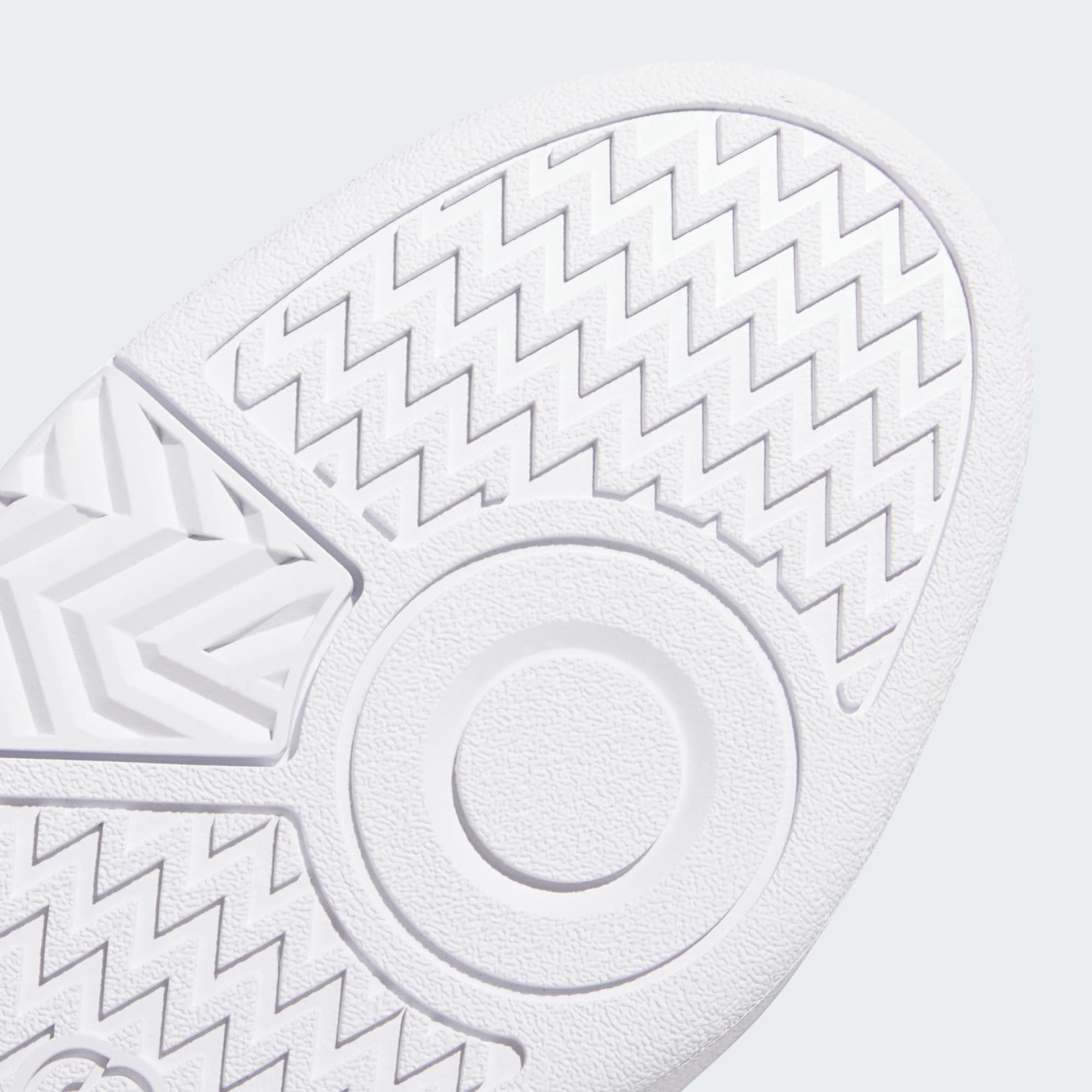 حذاء سنيكر اديداس Hoops 4.0