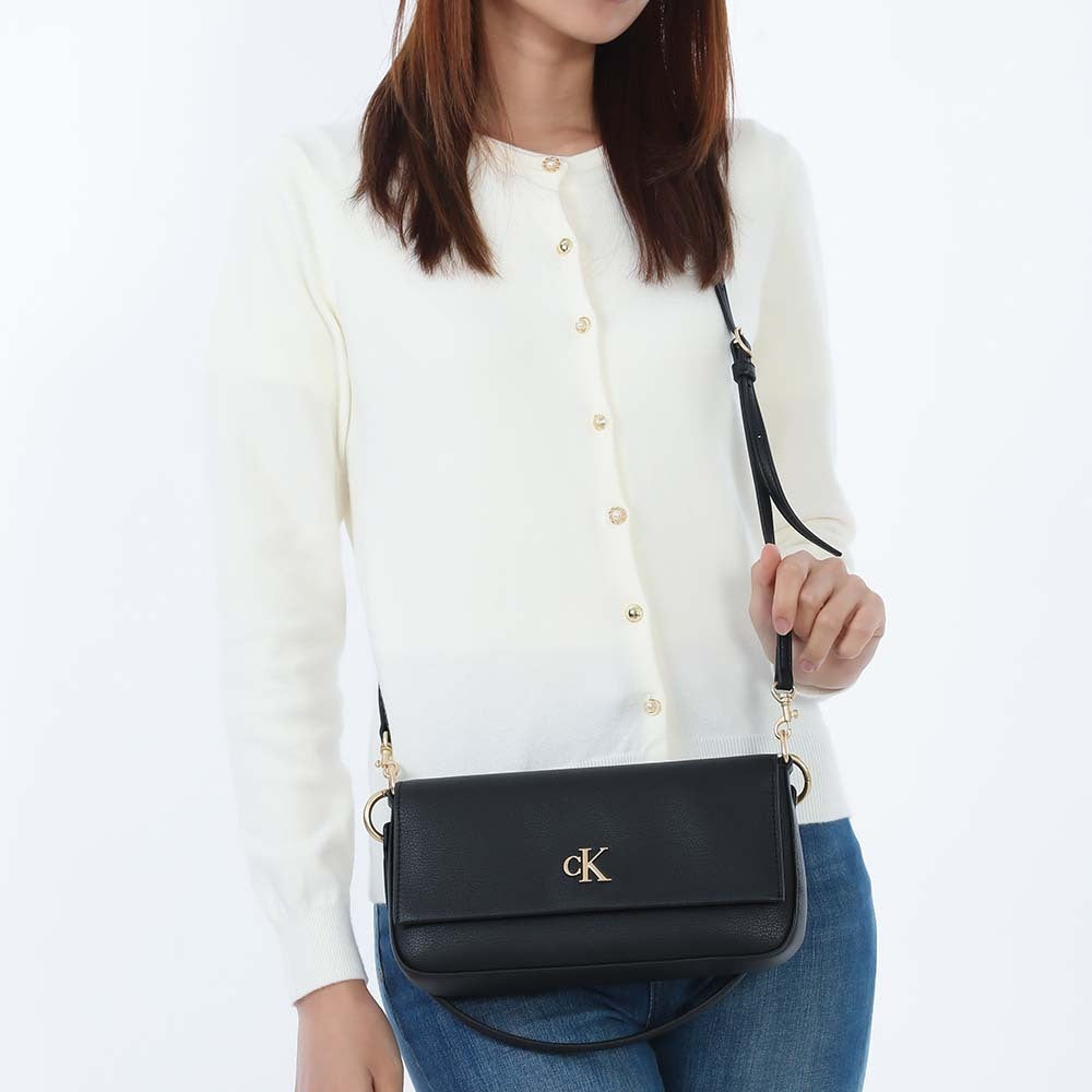 תיק קלווין קליין Minimal Monogram Shoulder