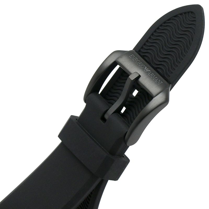 ساعة امبوريو ارماني