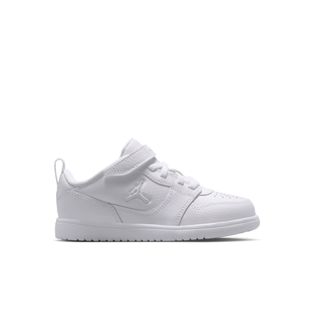 Nike Jordan Court Connect Low Sneaker