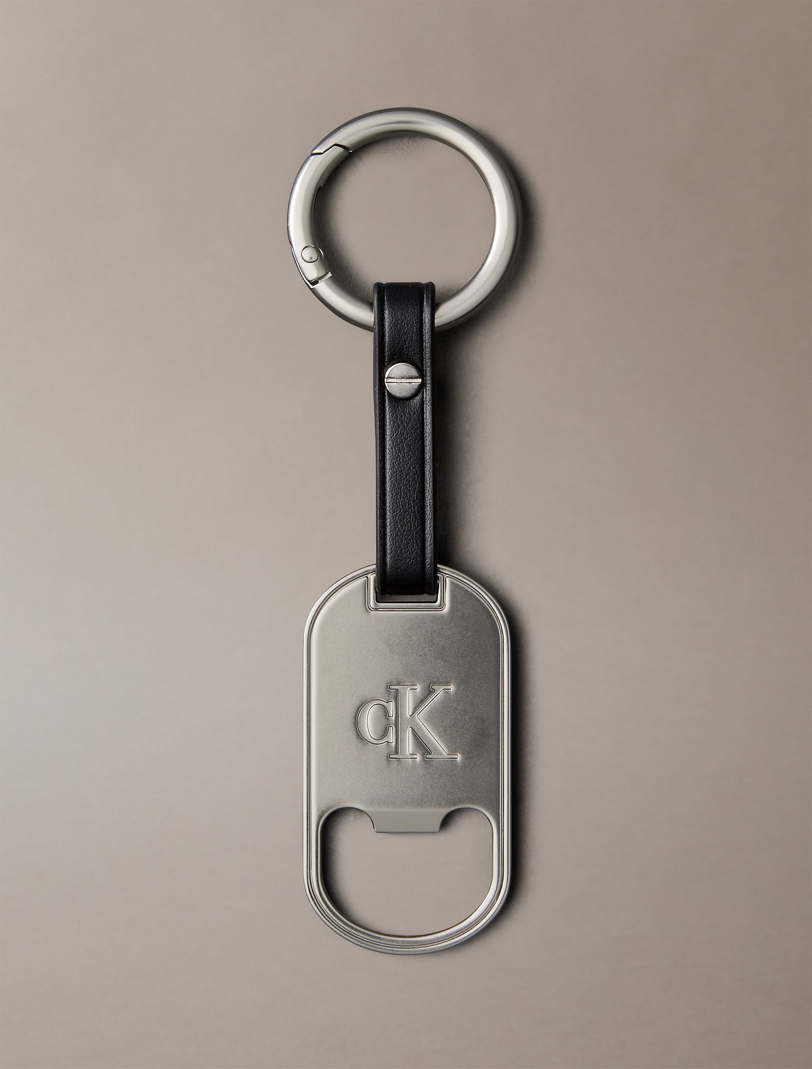 سلسلة مفاتيح كالفين كلاين Bottle Opener Key Fob