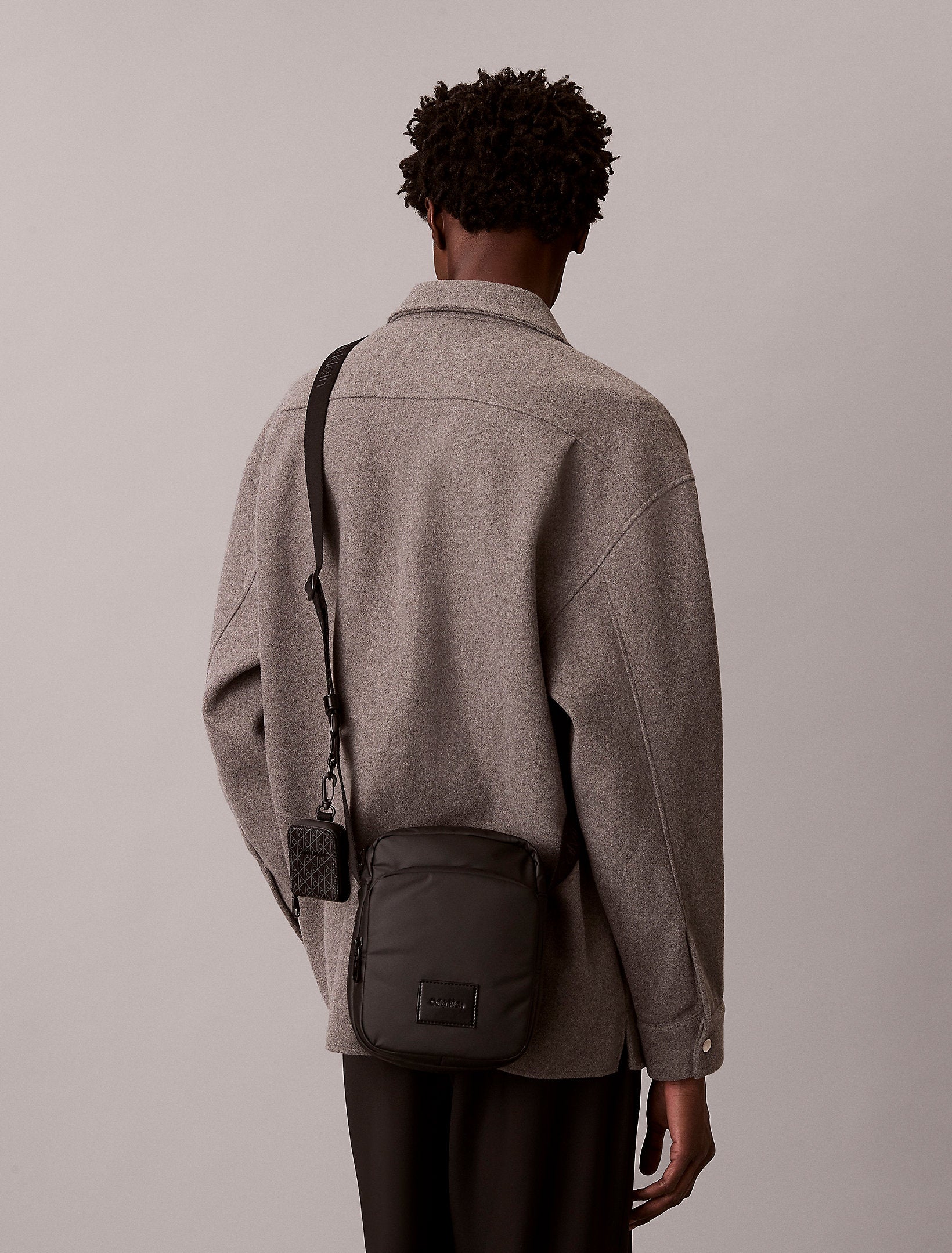 Calvin Klein Puffer Utility Reporter Bag