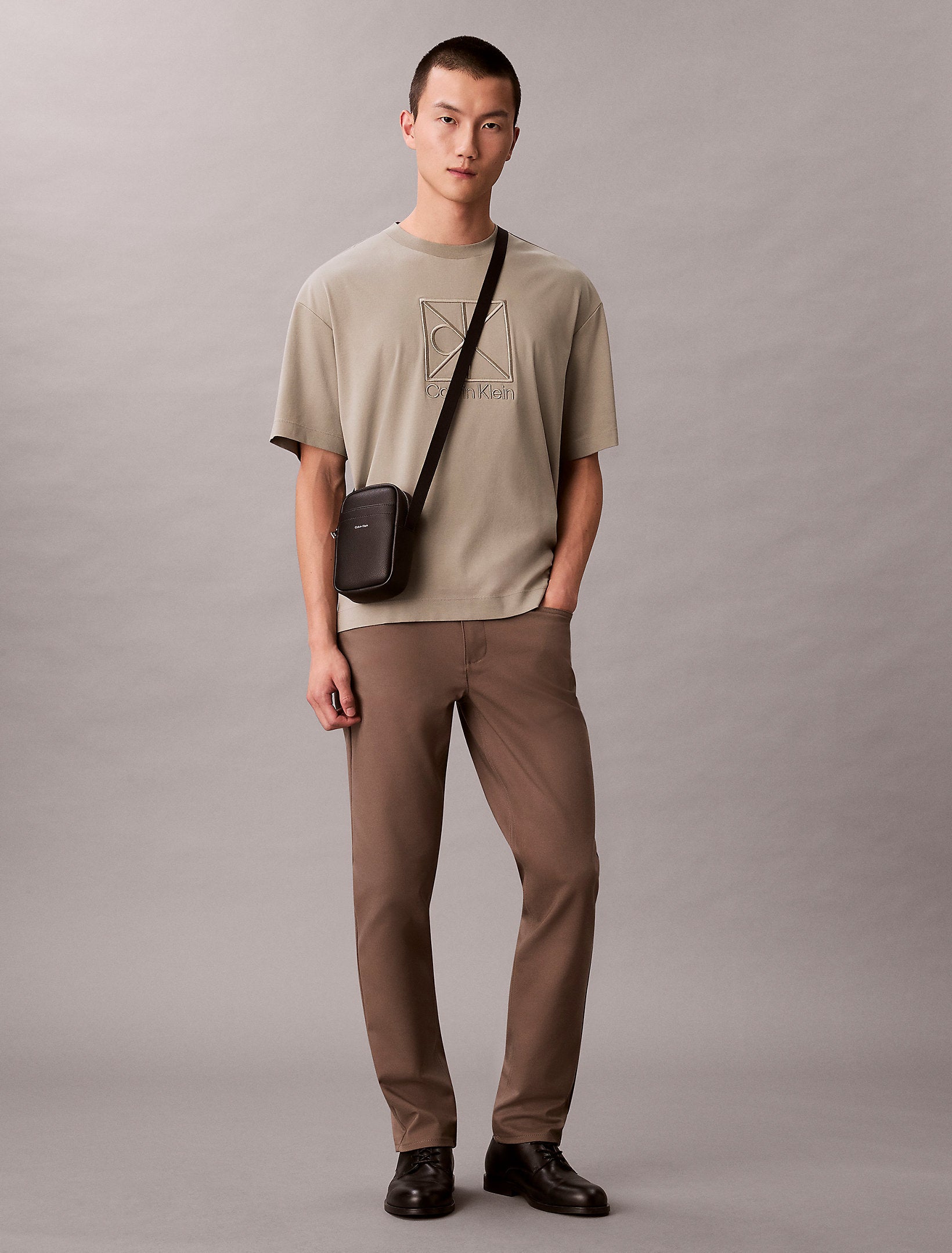 Calvin Klein Raised Slim Reporter Bag